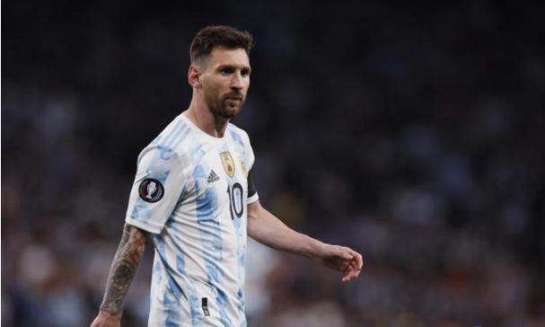 范志毅拍桌怒吼！日本足球逆袭背后，藏着最扎心的人性法则